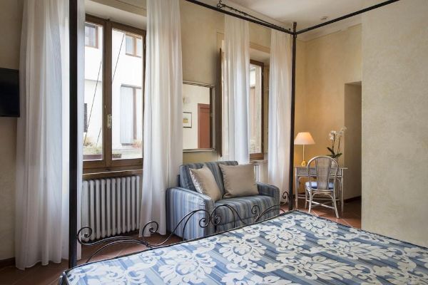 Hotel Leon Bianco (San Gimignano)